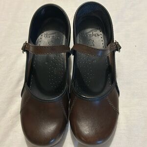 Dansko  Mary-Jane shoes